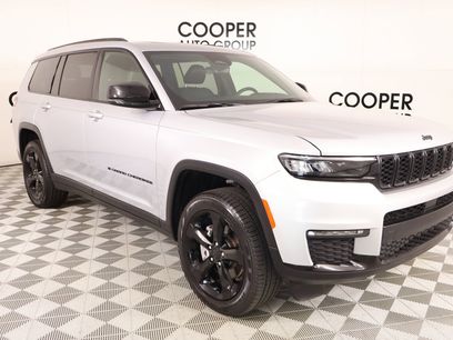 Used 2025 Jeep Grand Cherokee L Limited w/ Black Appearance Package