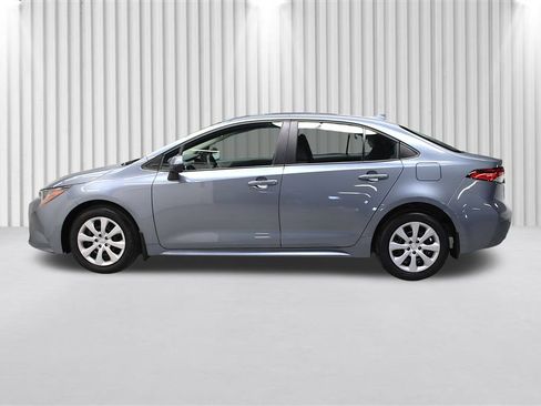 Used 2024 Toyota Corolla LE FWD image 5