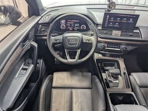 Used 2023 Audi Q5 2.0T Premium Plus w/ Premium Plus Package image 7