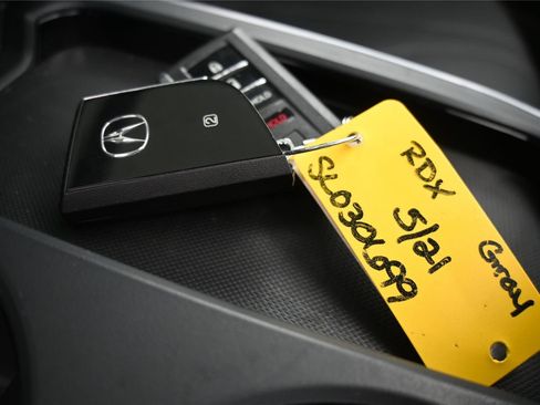 Certified 2025 Acura RDX SH-AWD image 20