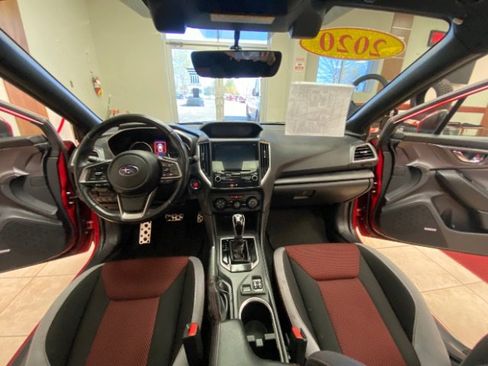 Used 2020 Subaru Impreza 2.0i Sport AWD/4WD image 30