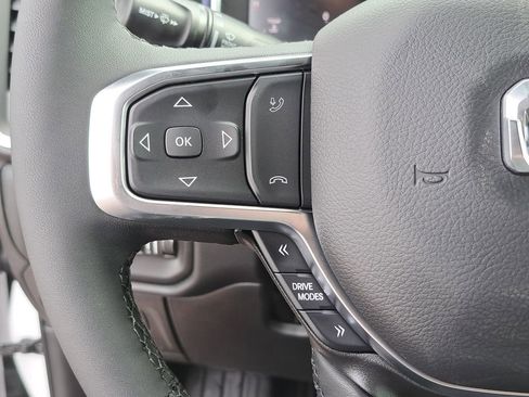 New 2026 RAM 1500 4x4 Crew Cab image 25