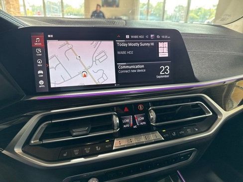 Used 2019 BMW X7 xDrive40i w/ Premium Package image 17