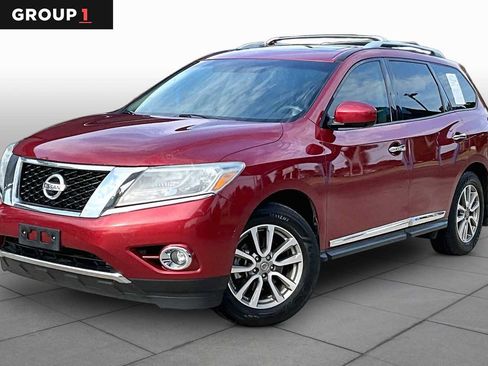 Used 2015 Nissan Pathfinder SL w/ SL Premium Package FWD image 1