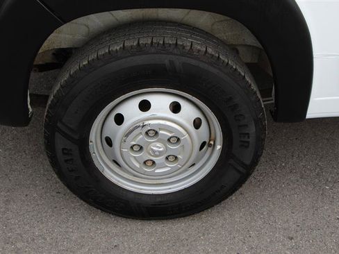 Used 2021 RAM ProMaster 2500 image 25