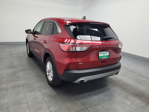 Used 2022 Ford Escape SE image 5