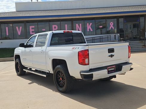 Used 2017 Chevrolet Silverado 1500 LTZ Z71 w/ LTZ Plus Package AWD/4WD image 8