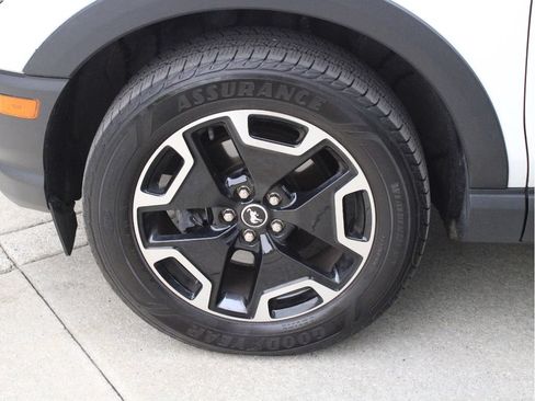 Used 2022 Ford Bronco Sport Outer Banks AWD/4WD image 38