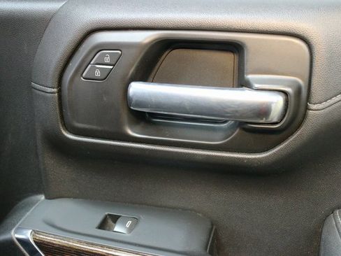 Used 2021 GMC Sierra 1500 Elevation image 9