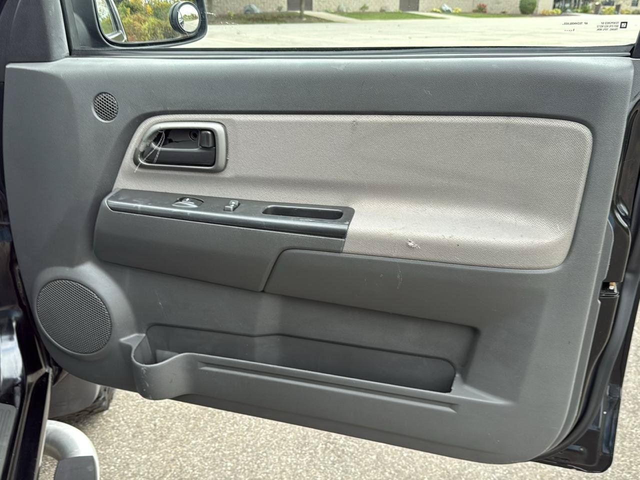 Used 2005 GMC Canyon SLE w/ Safe And Sound Package AWD/4WD image 20