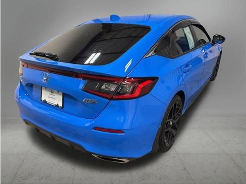 Certified 2022 Honda Civic Sport Touring image 5