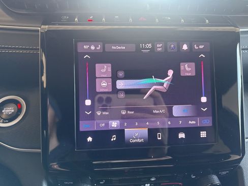 New 2025 Jeep Grand Cherokee Laredo w/ Luxury Tech Group I image 25