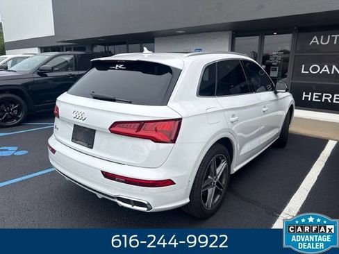 Used 2019 Audi SQ5 Prestige w/ Prestige Package AWD/4WD image 3