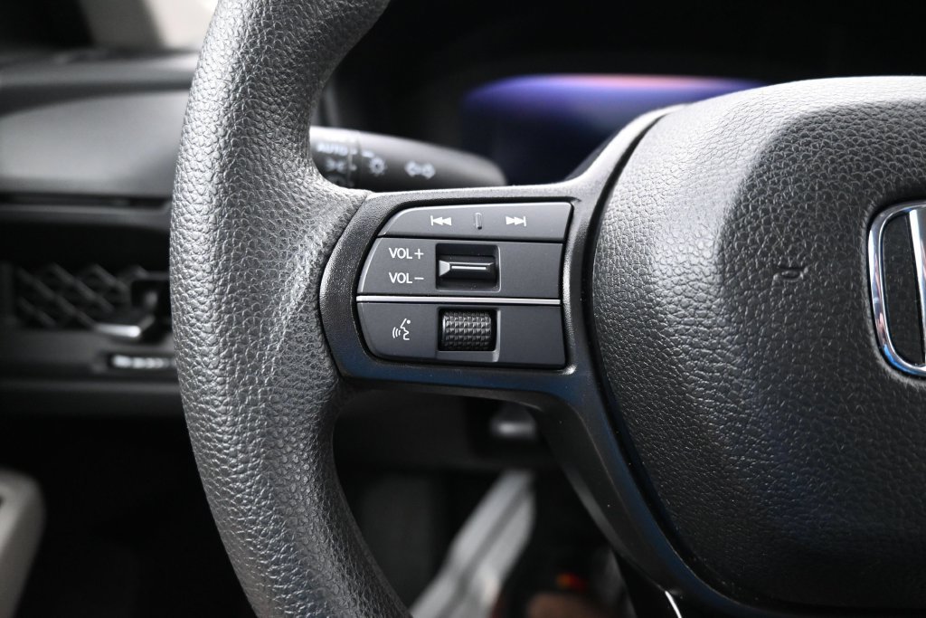 Used 2025 Honda Accord SE image 20