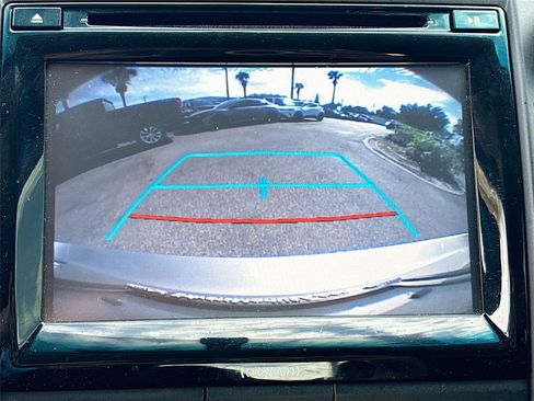 Used 2016 Toyota Camry XSE FWD image 13