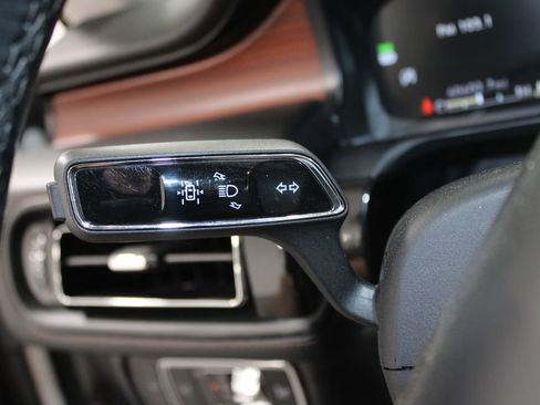 Used 2023 Lincoln Aviator Reserve w/ Jet Appearance Package image 26