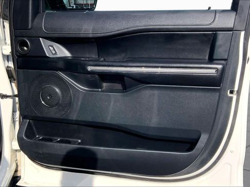 Used 2021 Ford Expedition XLT RWD image 23