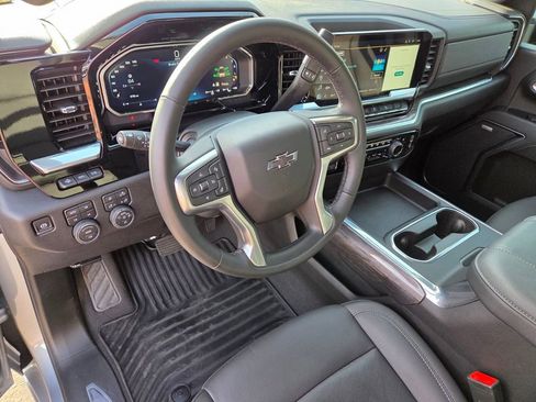 Used 2026 Chevrolet Silverado 2500 LTZ w/ Trail Boss Package AWD/4WD image 15