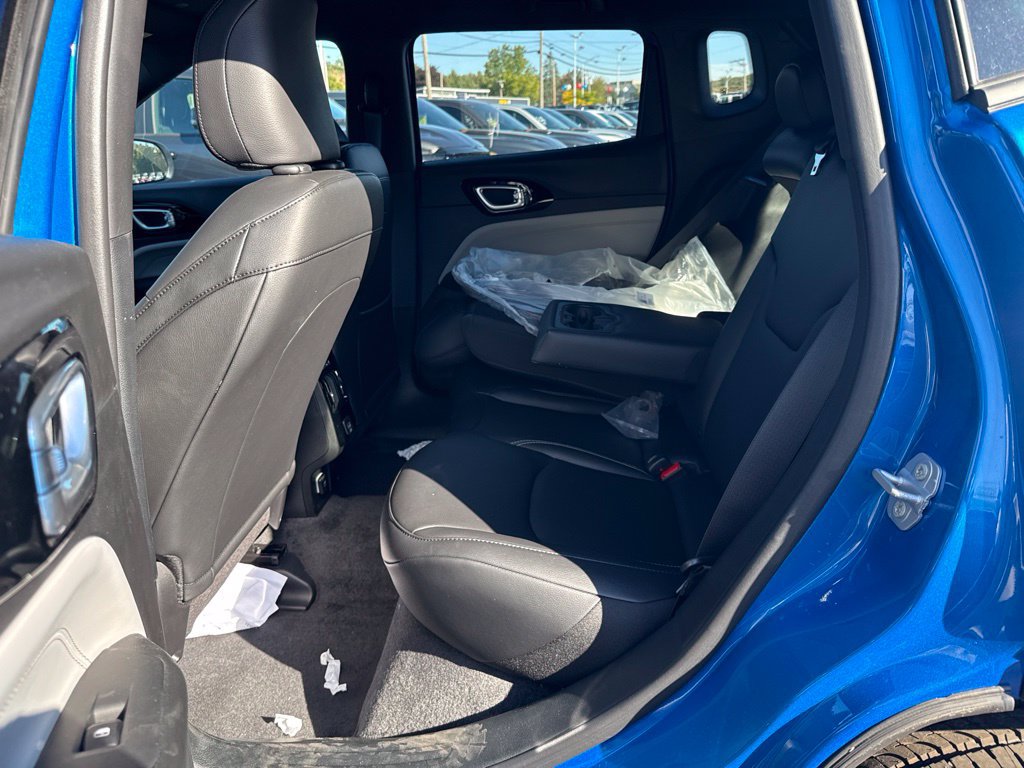 New 2026 Jeep Compass Limited AWD/4WD image 20