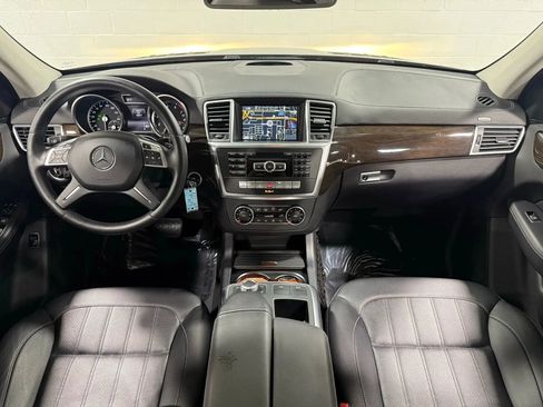 Used 2016 Mercedes-Benz GL 450 4MATIC image 22