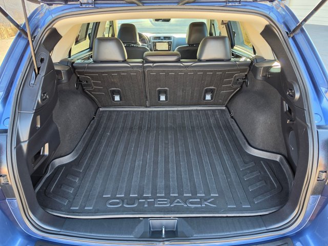Used 2019 Subaru Outback 2.5i Limited AWD/4WD image 15