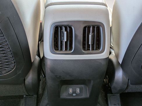 Used 2023 Hyundai Tucson Limited AWD/4WD image 33