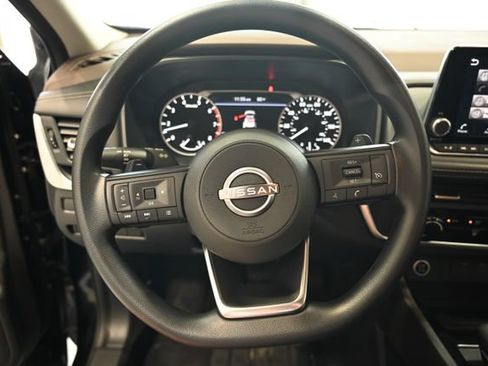 Used 2023 Nissan Rogue S AWD/4WD image 22