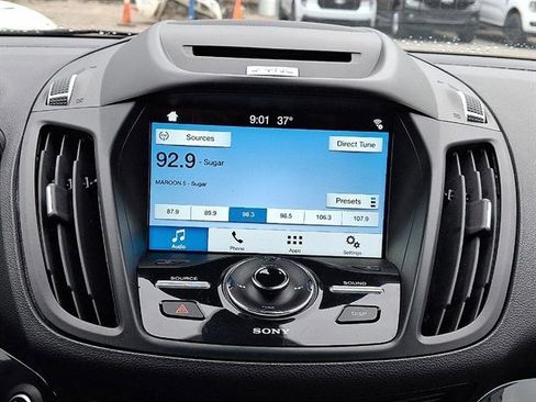 Certified 2017 Ford Escape Titanium AWD/4WD image 16