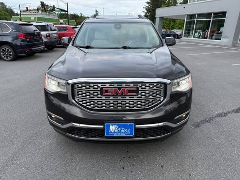 Used 2017 GMC Acadia Denali w/ LPO, Floor Liner Package AWD/4WD image 3