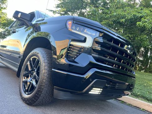 Used 2024 Chevrolet Silverado 1500 High Country w/ Midnight Edition AWD/4WD image 74