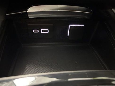 Used 2023 Buick Envision Preferred w/ Sport Touring Package image 47