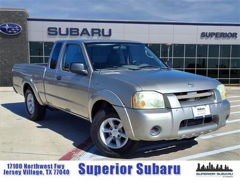 Used 2004 Nissan Frontier XE w/ (VTP) Value Truck Pkg image 1