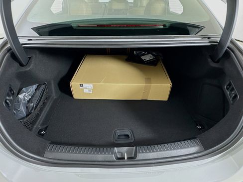 New 2026 Mercedes-Benz E 450 4MATIC Sedan image 29