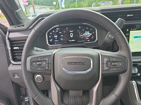 Used 2026 GMC Sierra 2500 Denali Ultimate AWD/4WD image 29
