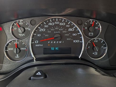 New 2026 GMC Savana 3500 w/ Power Convenience Package RWD image 26