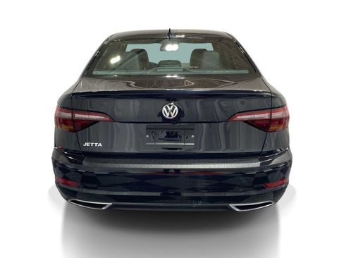 Used 2019 Volkswagen Jetta R-Line w/ R-Line Cold Weather Package FWD image 3