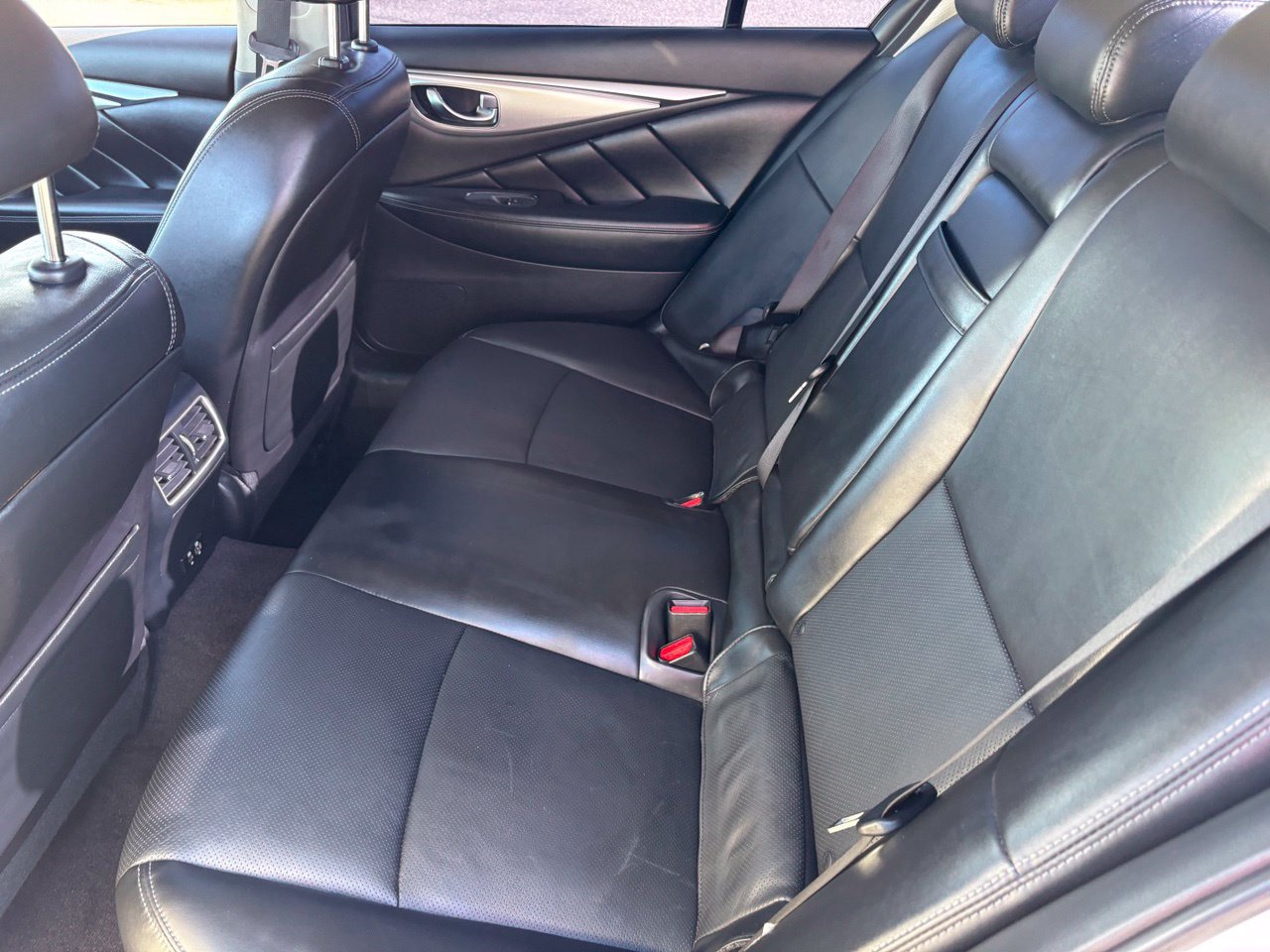 Used 2023 INFINITI Q50 Luxe w/ Cargo Package RWD image 18