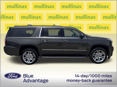 Used 2019 GMC Yukon XL SLT w/ Premium Edition RWD image 2