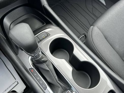 Certified 2025 Chevrolet Malibu LS FWD image 15