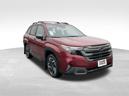 Used 2025 Subaru Forester Limited image 4