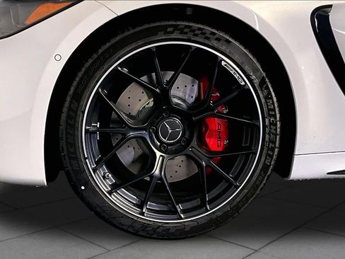 New 2026 Mercedes-Benz CLE 53 AMG 4MATIC Coupe image 17