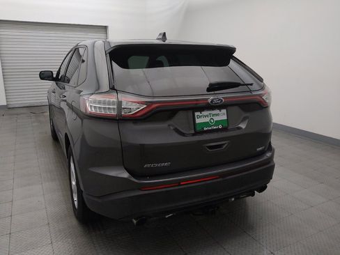 Used 2018 Ford Edge SE AWD/4WD image 6