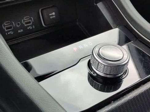 Used 2025 Jeep Grand Cherokee Altitude image 31