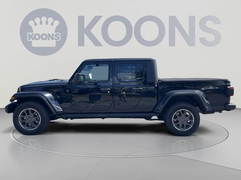 Used 2021 Jeep Gladiator Sport w/ Quick Order Package 24Q 80Th AWD/4WD image 2