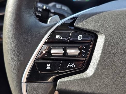 Certified 2023 Kia Niro Wave FWD image 35