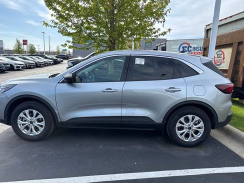 Used 2024 Ford Escape Active AWD/4WD image 7