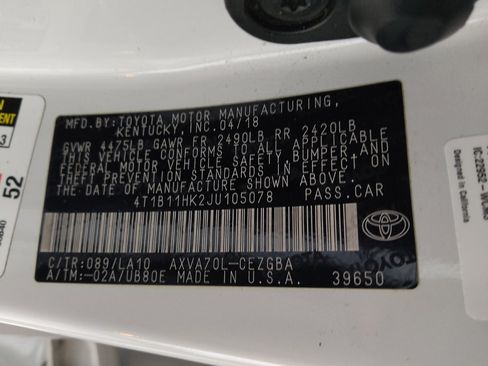 Used 2018 Toyota Camry XLE FWD image 33