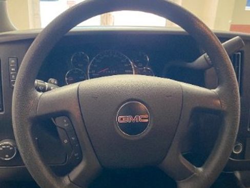 Used 2023 GMC Savana 2500 w/ Driver Convenience Package image 20