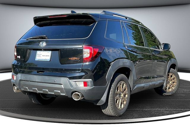 Used 2023 Honda Passport TrailSport image 5