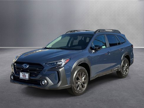 Used 2025 Subaru Outback Onyx Edition image 1
